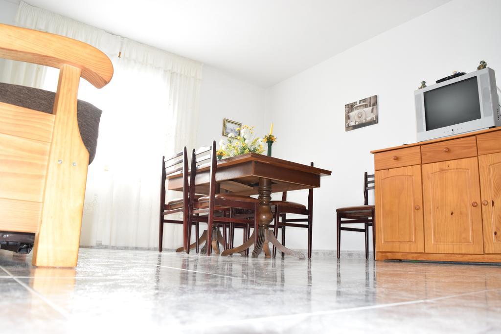 Гостьовий будинок Chuca House Requias Екстер'єр фото